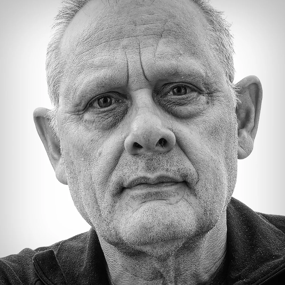 20151024_George_Korsmit_B&W_02.jpg