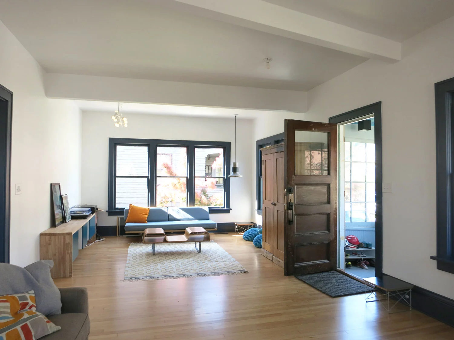 Living room south 