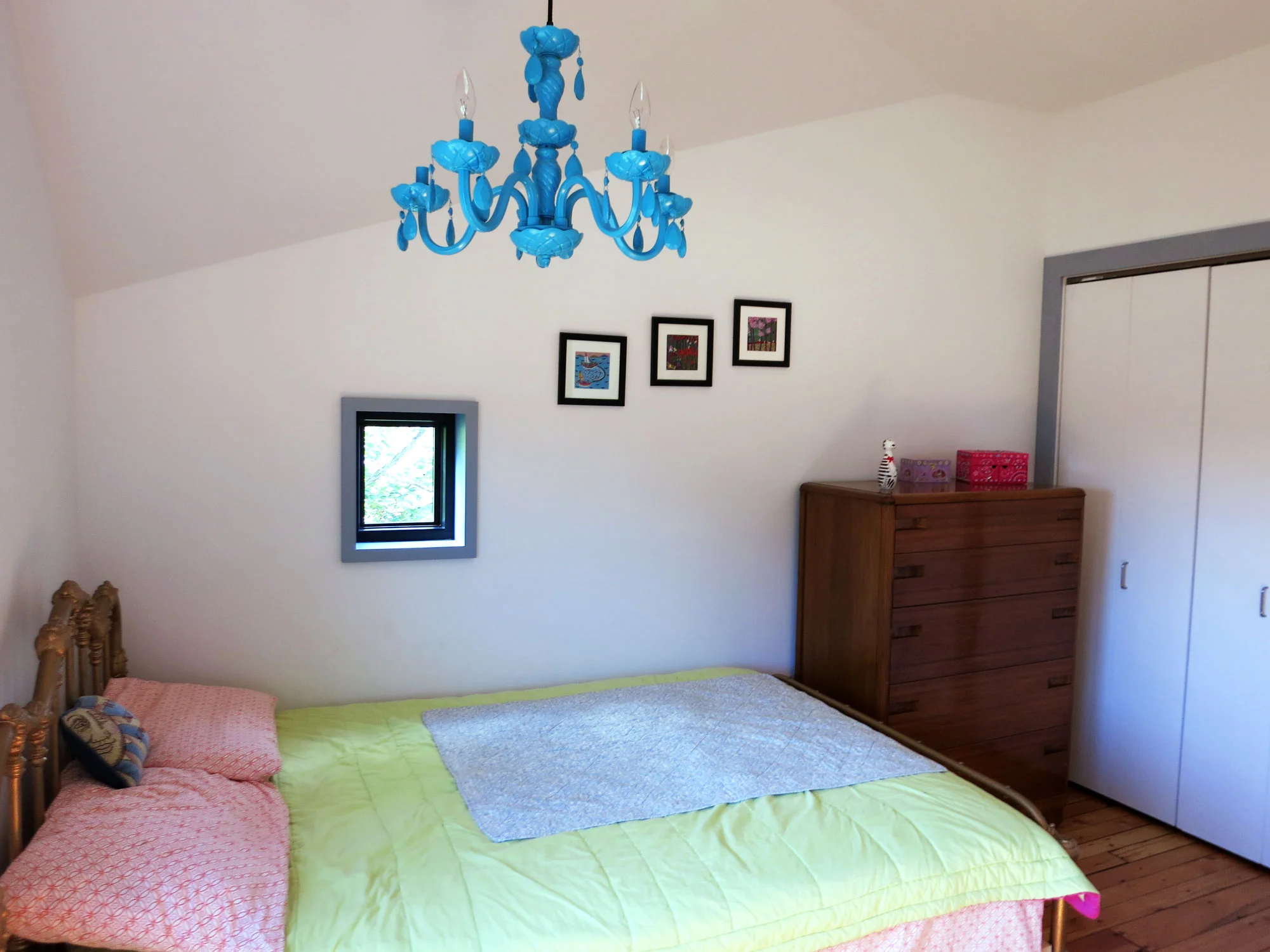 Child's room