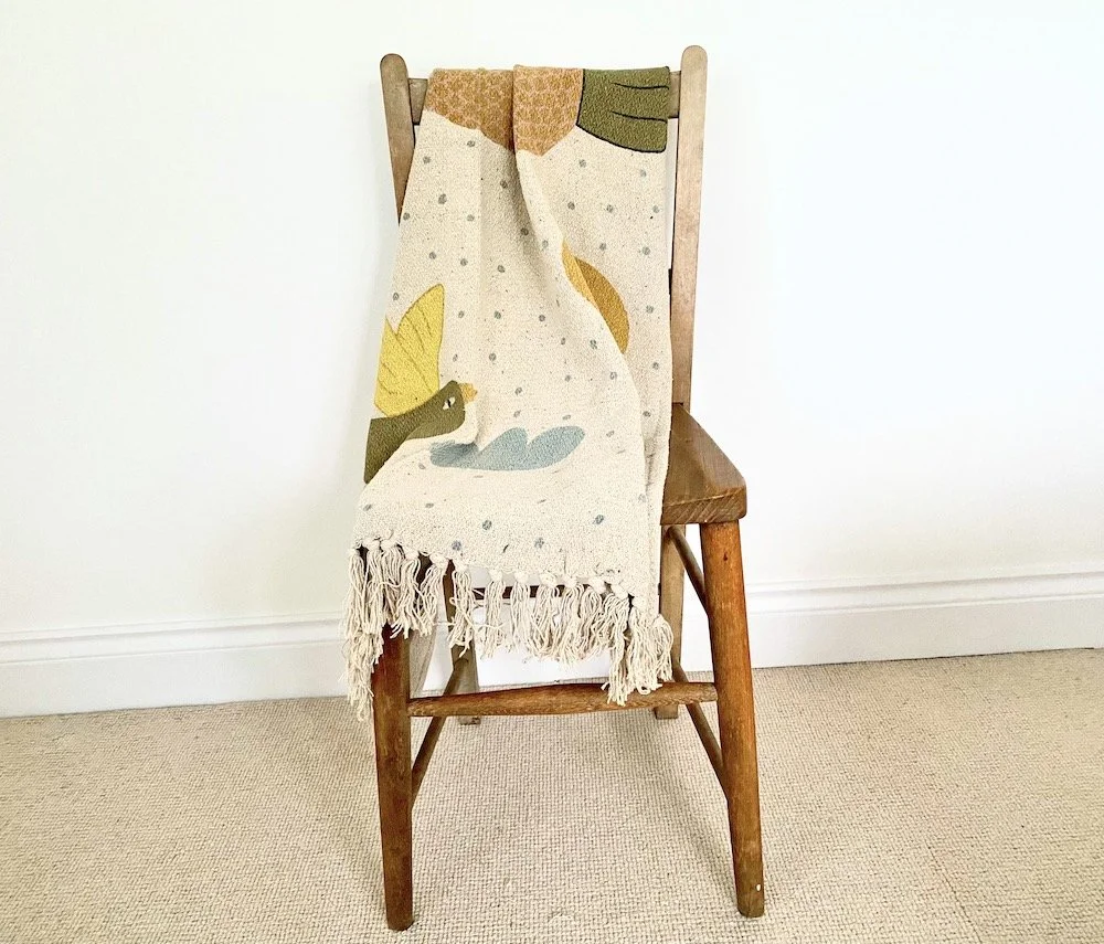 childs bird throw web.jpeg