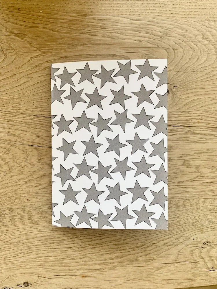 notebook grey stars 23 web.jpeg
