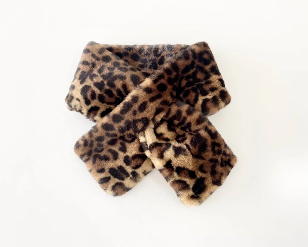 leopard tuck through.jpg
