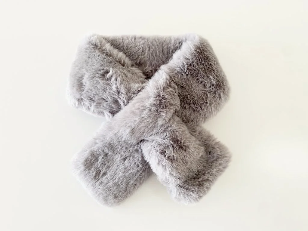 light grey tuck through.jpg