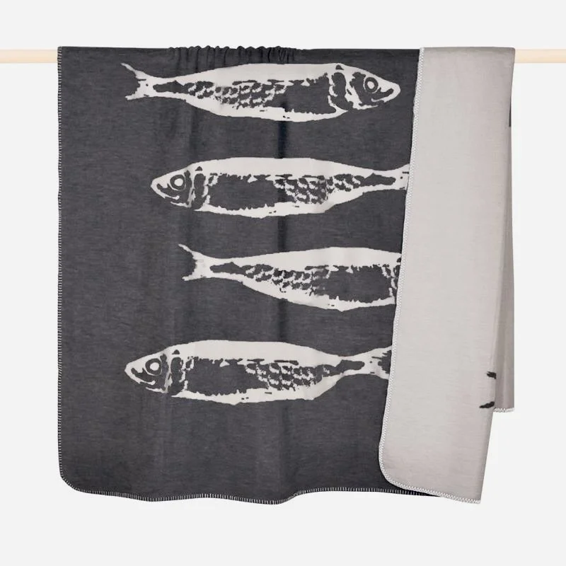 fish blanket.JPG