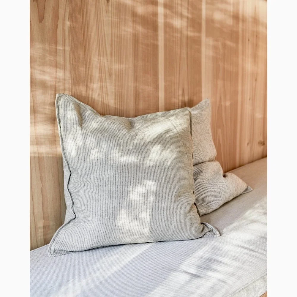 streak cushion 3 web.jpg