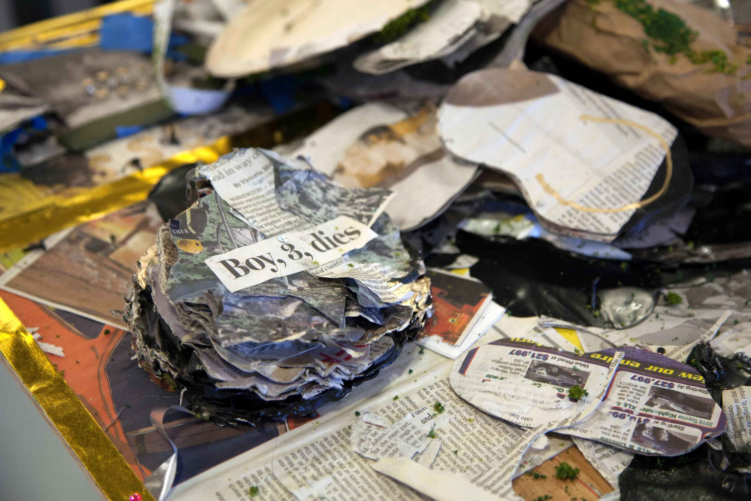 The accumulation with headline "Boy, 3, dies" from the first workshop was the only accumulation not to be altered through the course of the workshops.