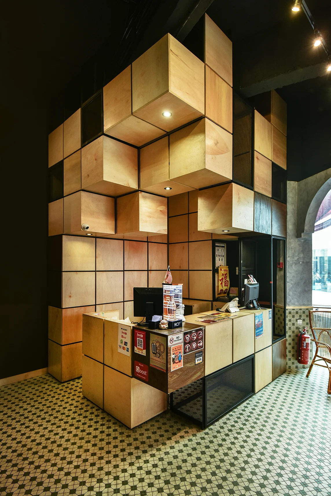 RedBoxSubang-10L.jpg
