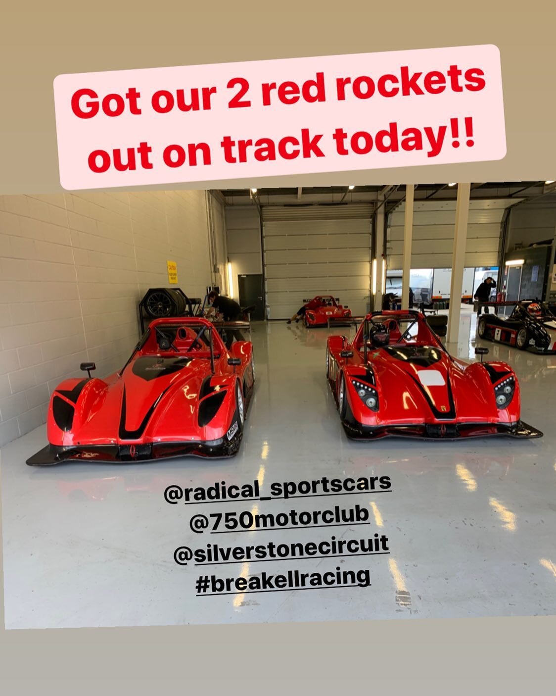 We have our two red Radical SR3&rsquo;s out today @silverstonecircuit 
Fells like an age since we did Some Radicaling so should be fun
😁😁🏎🏎🏎🏎#breakellracing @750motorclub @radical_sportscars