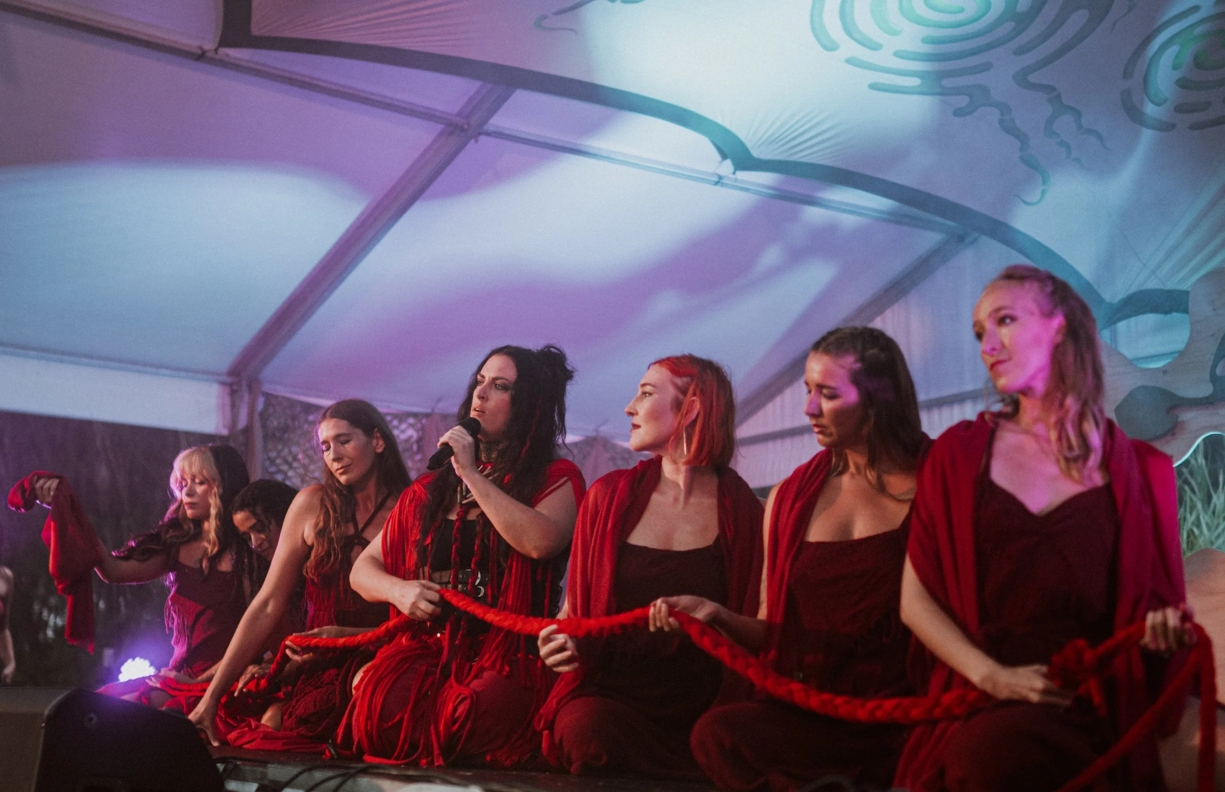 Fiona Vail Photography  ROOTS FESTIVAL 95 .JPG