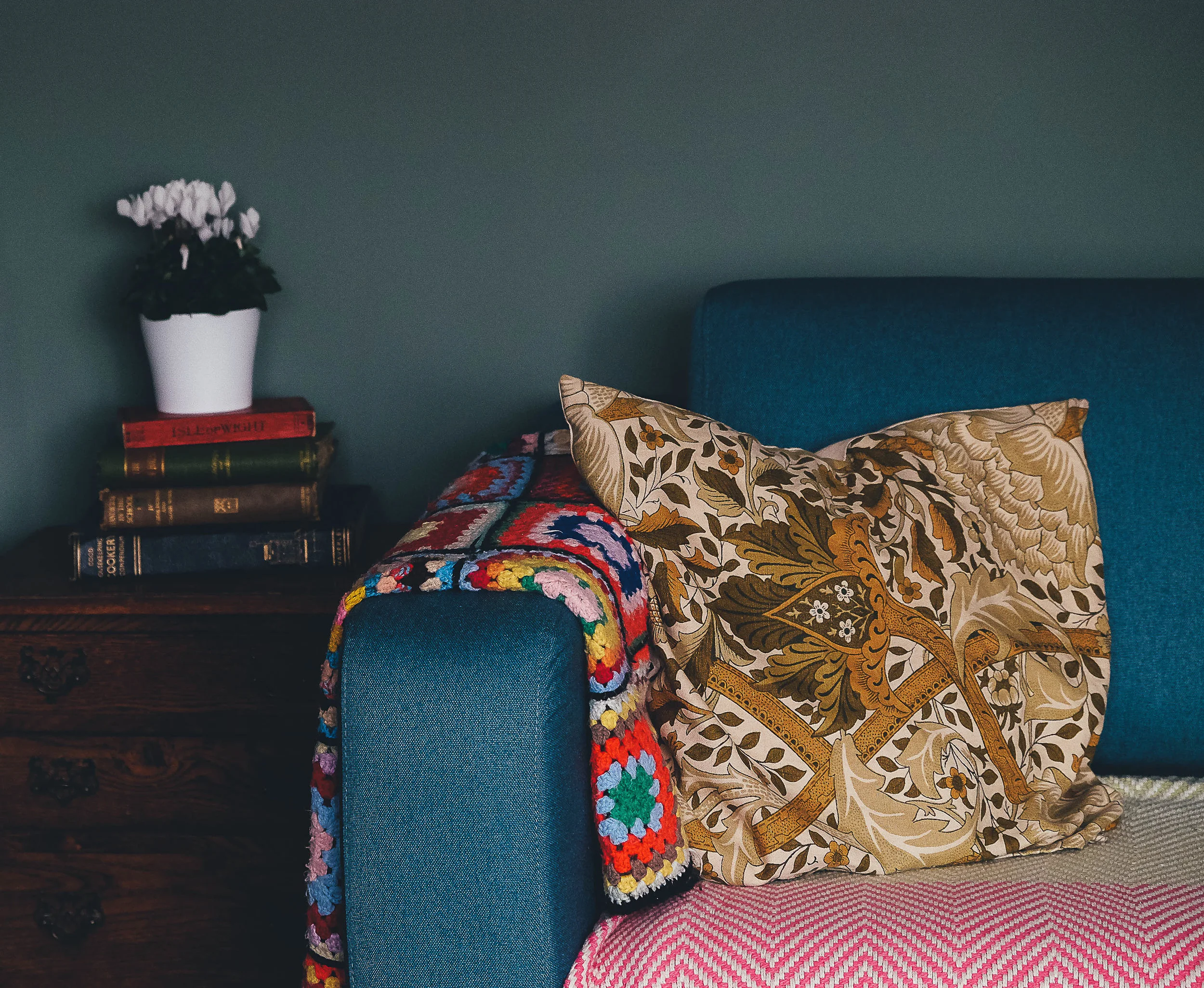 Pillow photo by Annie Spratt.