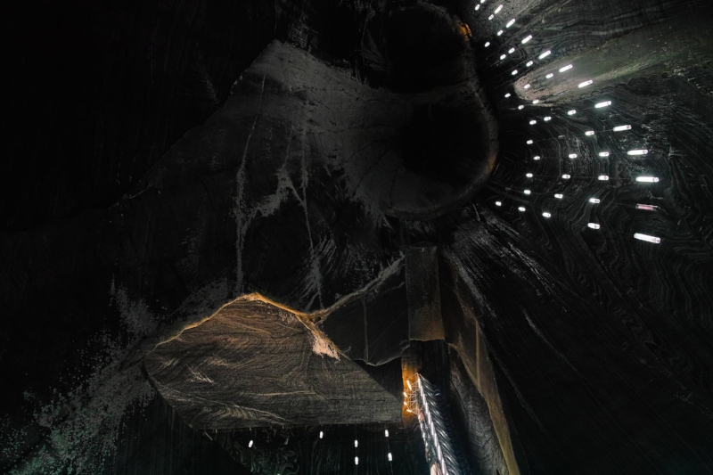 Deep inside a mine. Photograph by Vincent Erhart .