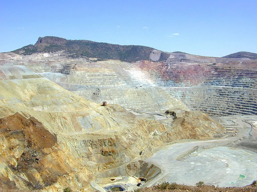 Open pit copper mine in New Mexico, USA. Photo by Eric Guinther.