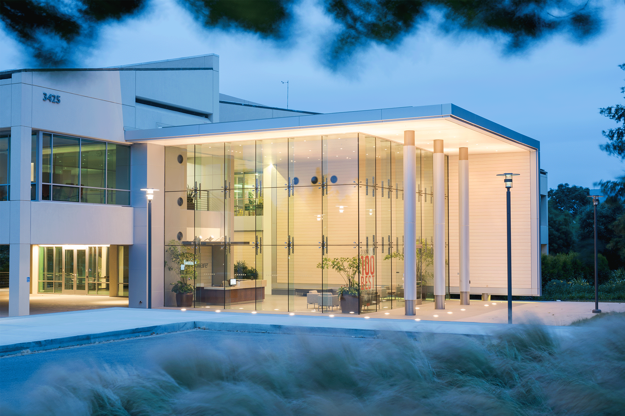 © John Sutton PHOTOGRAPHY