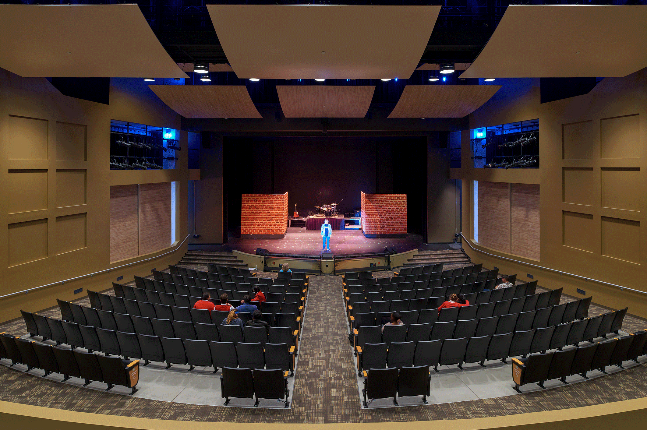 © John Sutton PHOTOGRAPHY