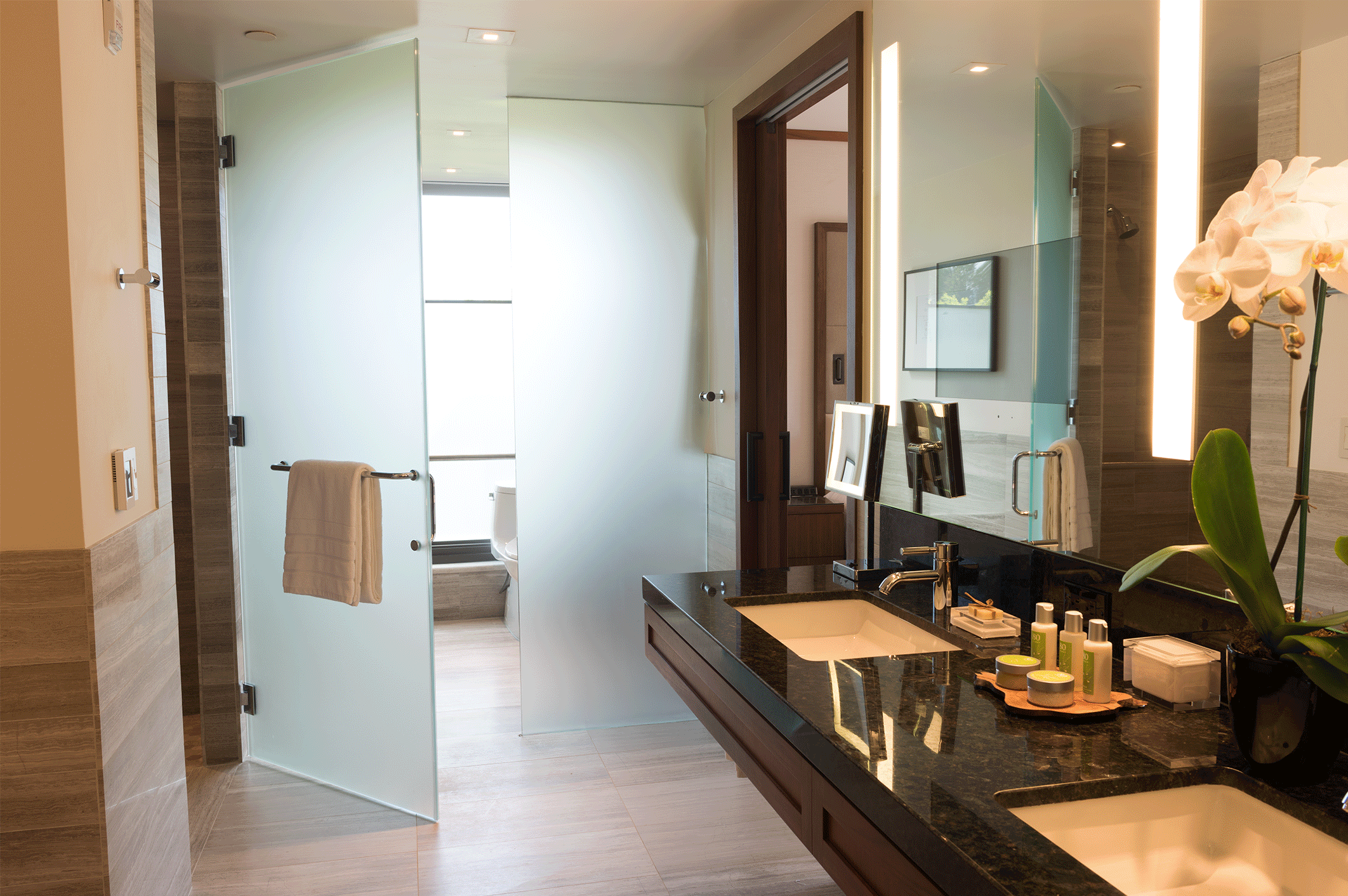 © John Sutton PHOTOGRAPHY