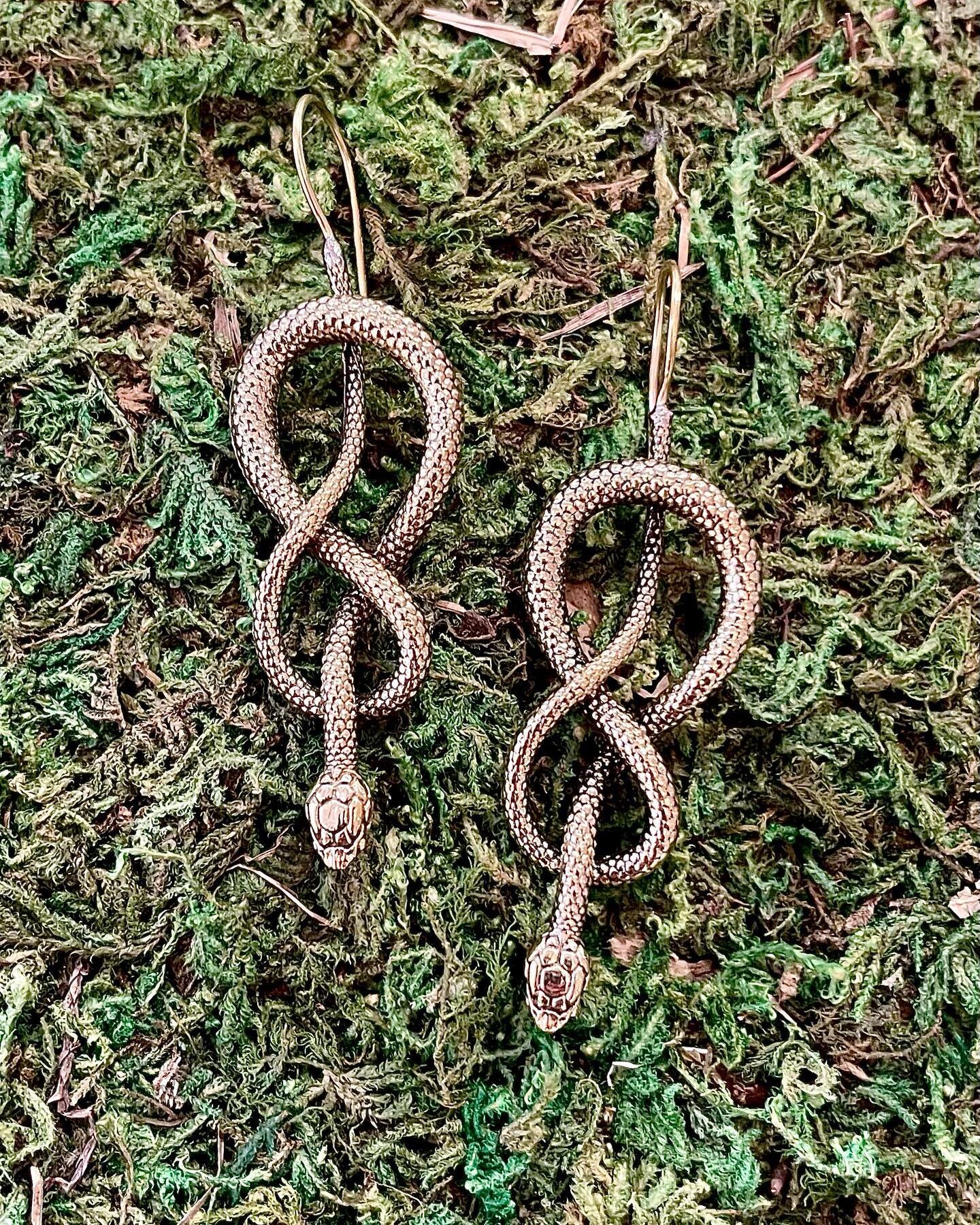 August new arrivals #snakeearrings #jewelry #johnnieq #franklintn #boutiqueshopping #handmade #womanowned #femaledesigner #statementjewelry @shopbohogal