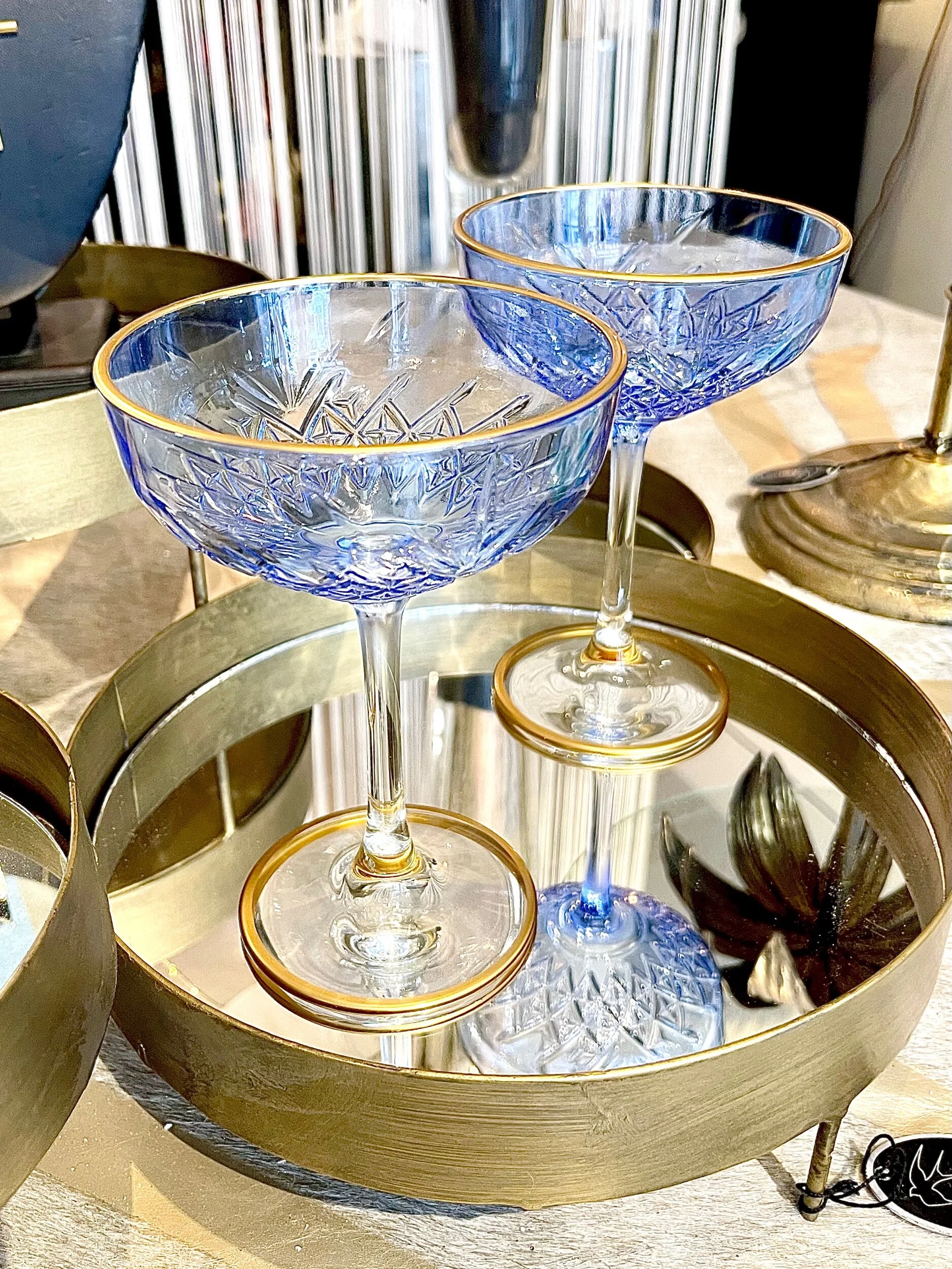 70CE4315-8154-4E2D-AB21-DD7A6B08A92B