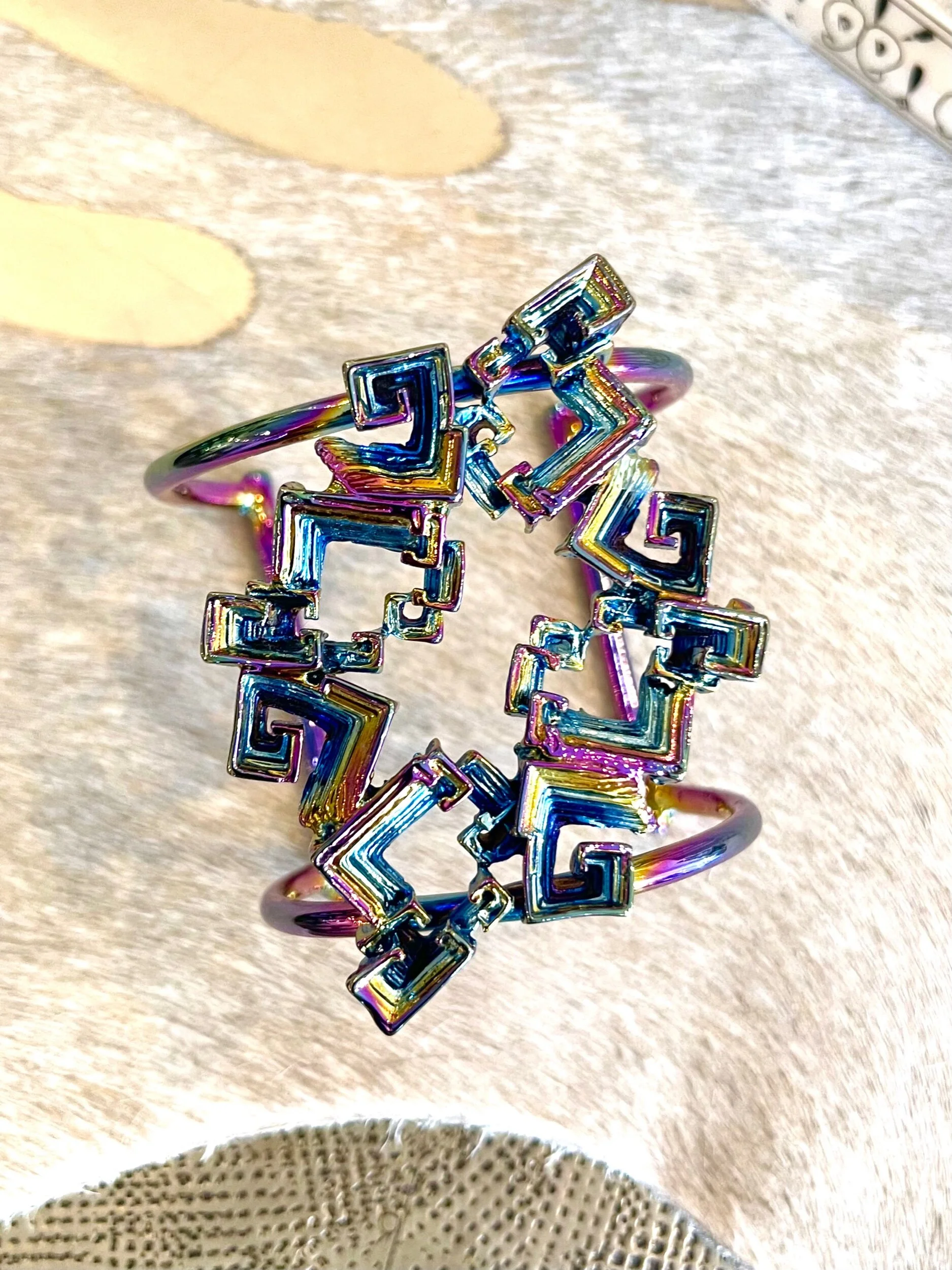 925C7C39-AC55-438C-9EC5-627C2E4781E5