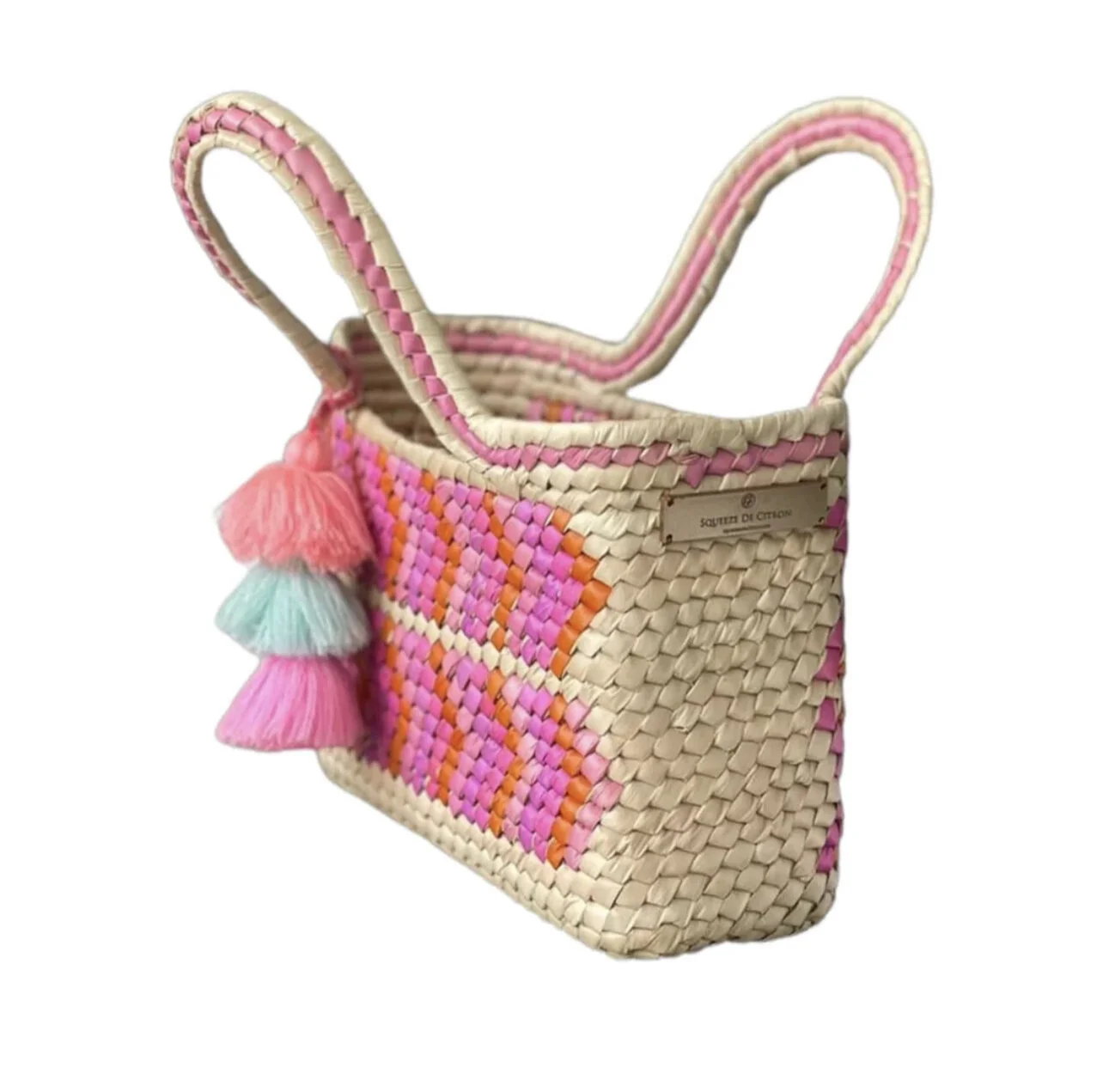 E8D6D254-0402-4FDD-809E-D41D6C4603E9