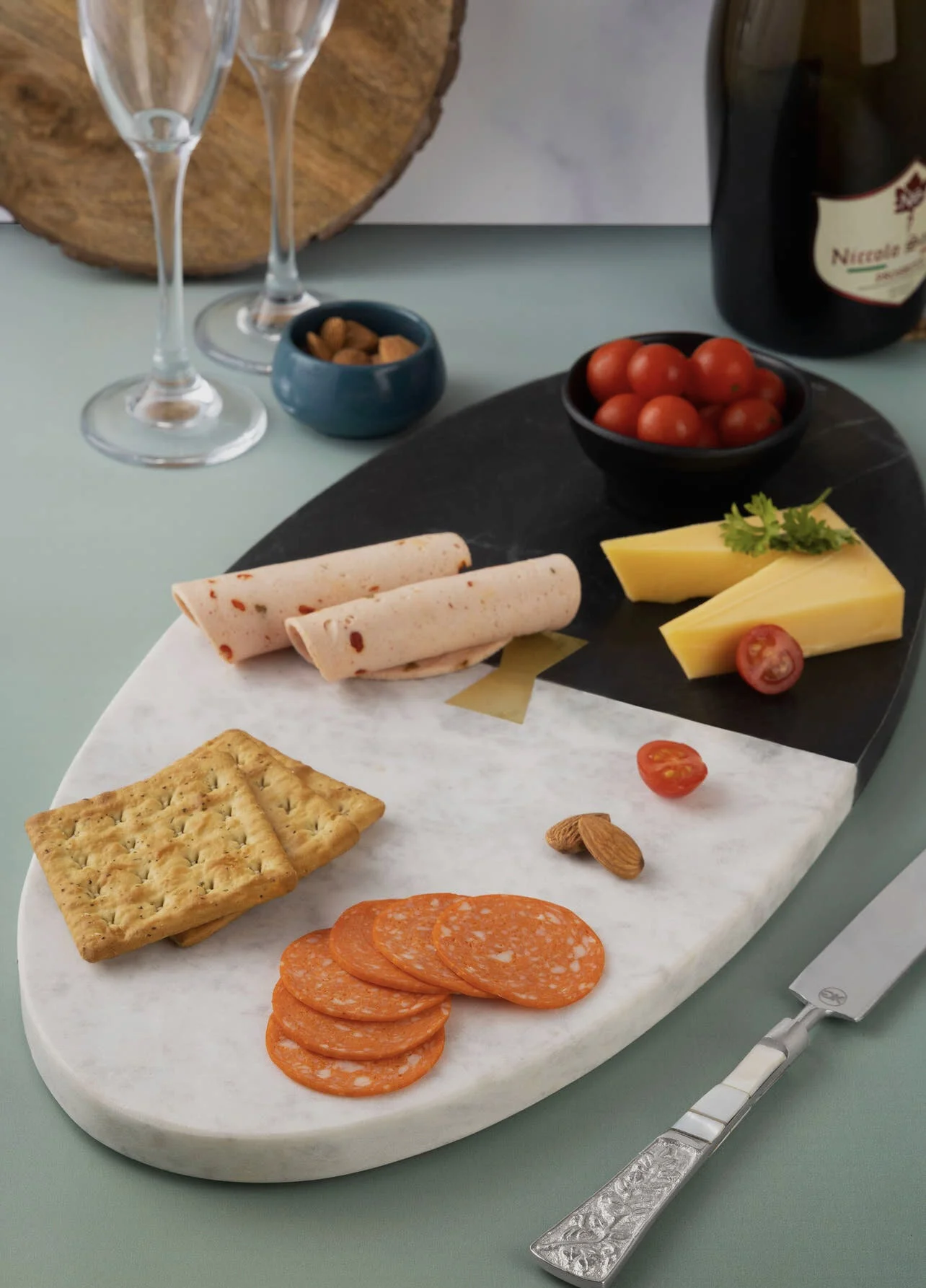 202FC3F4-C7F0-42A7-B372-4EC84F422C5B