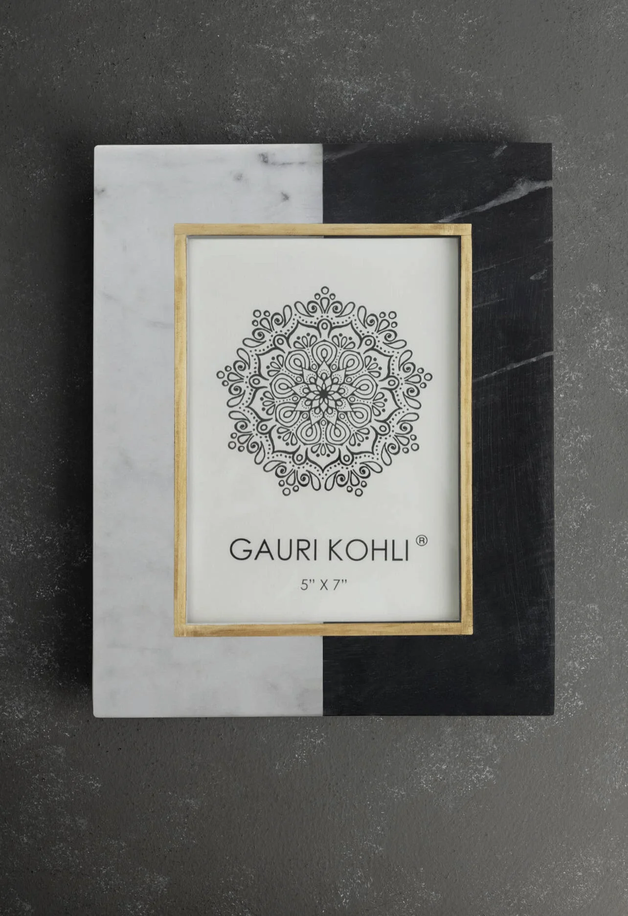 F14248F7-F10C-46BA-92F8-37E163CD2B8E