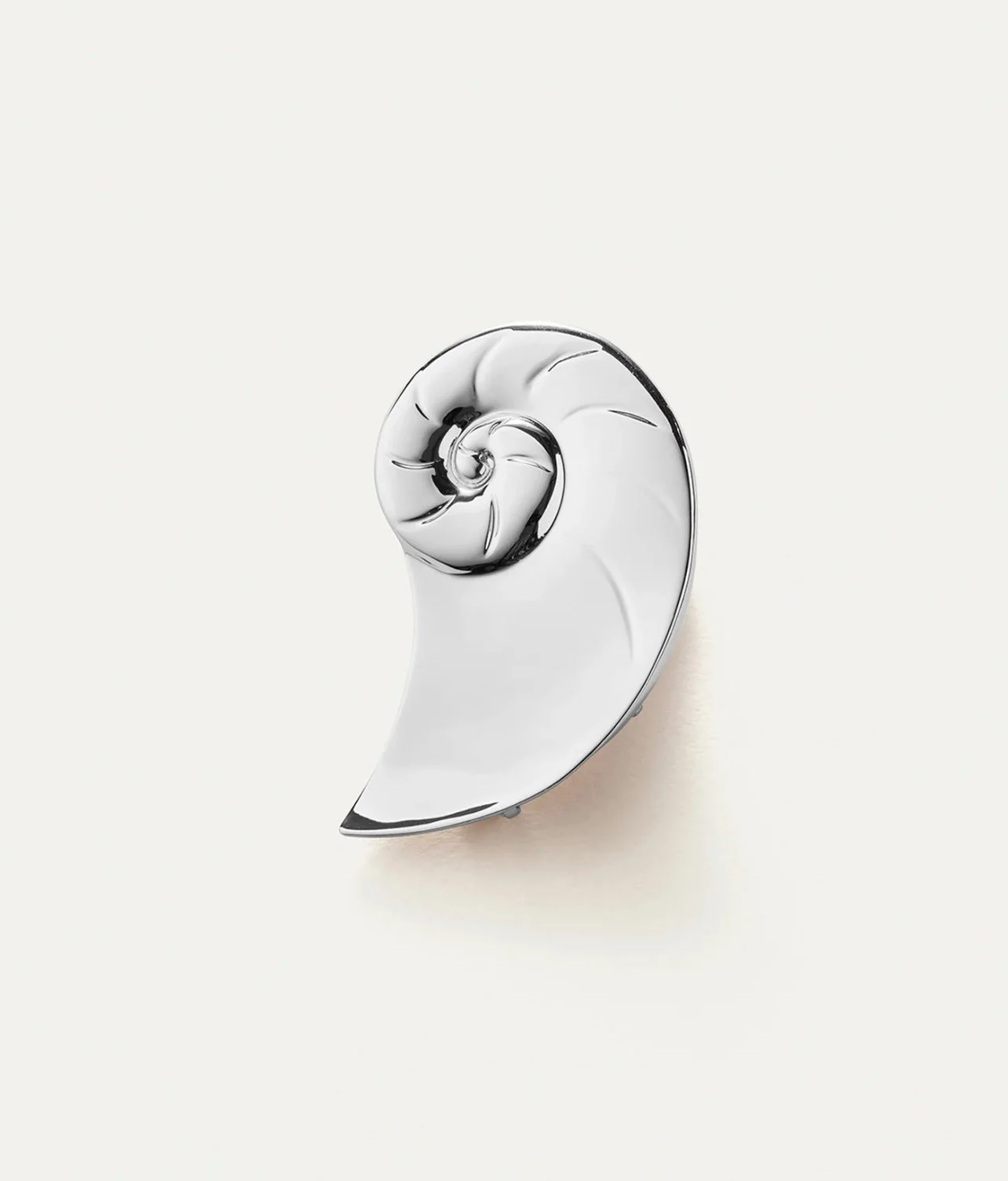 DYLAN EAR COVER, SILVER