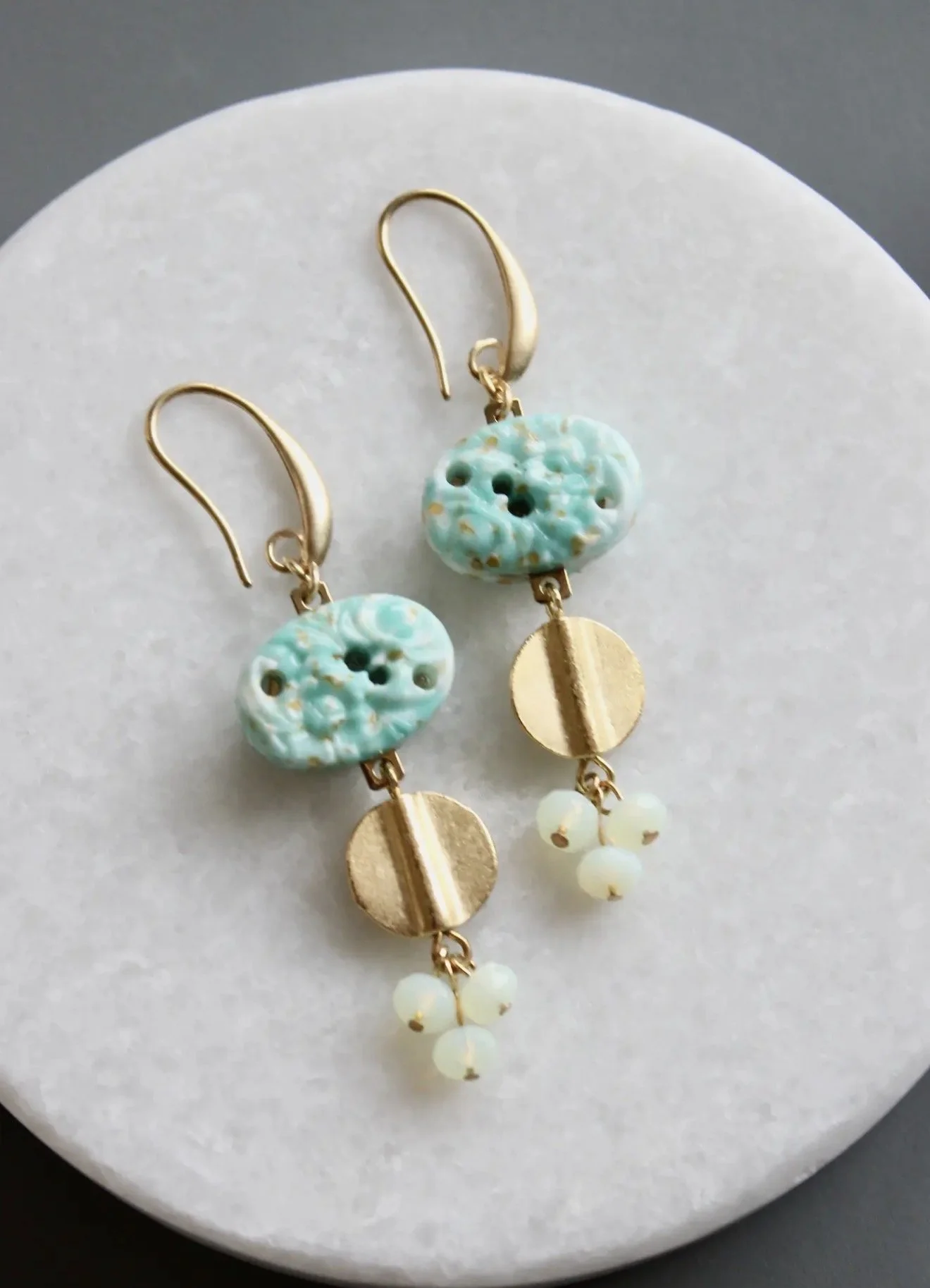 VINTAGE GLASS TURQUOISE & OPAL EARRINGS