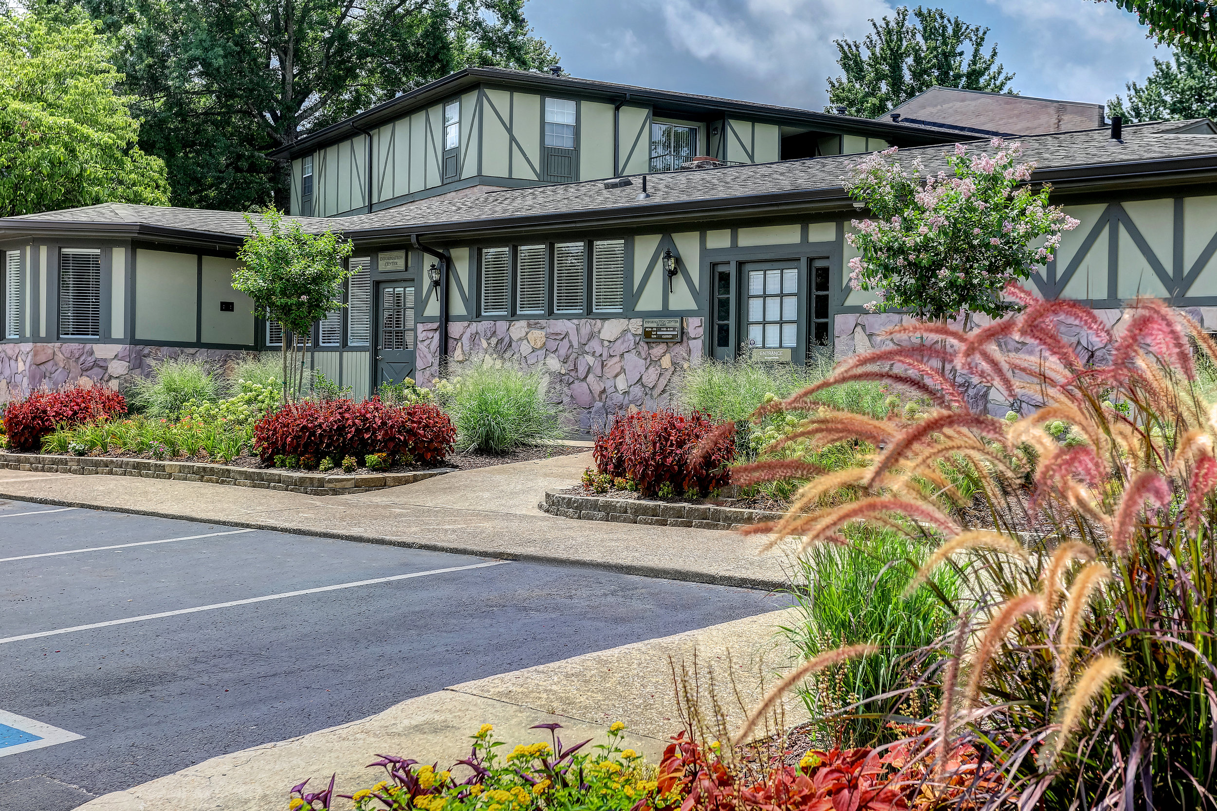 Gallery —Dominion House Apartments