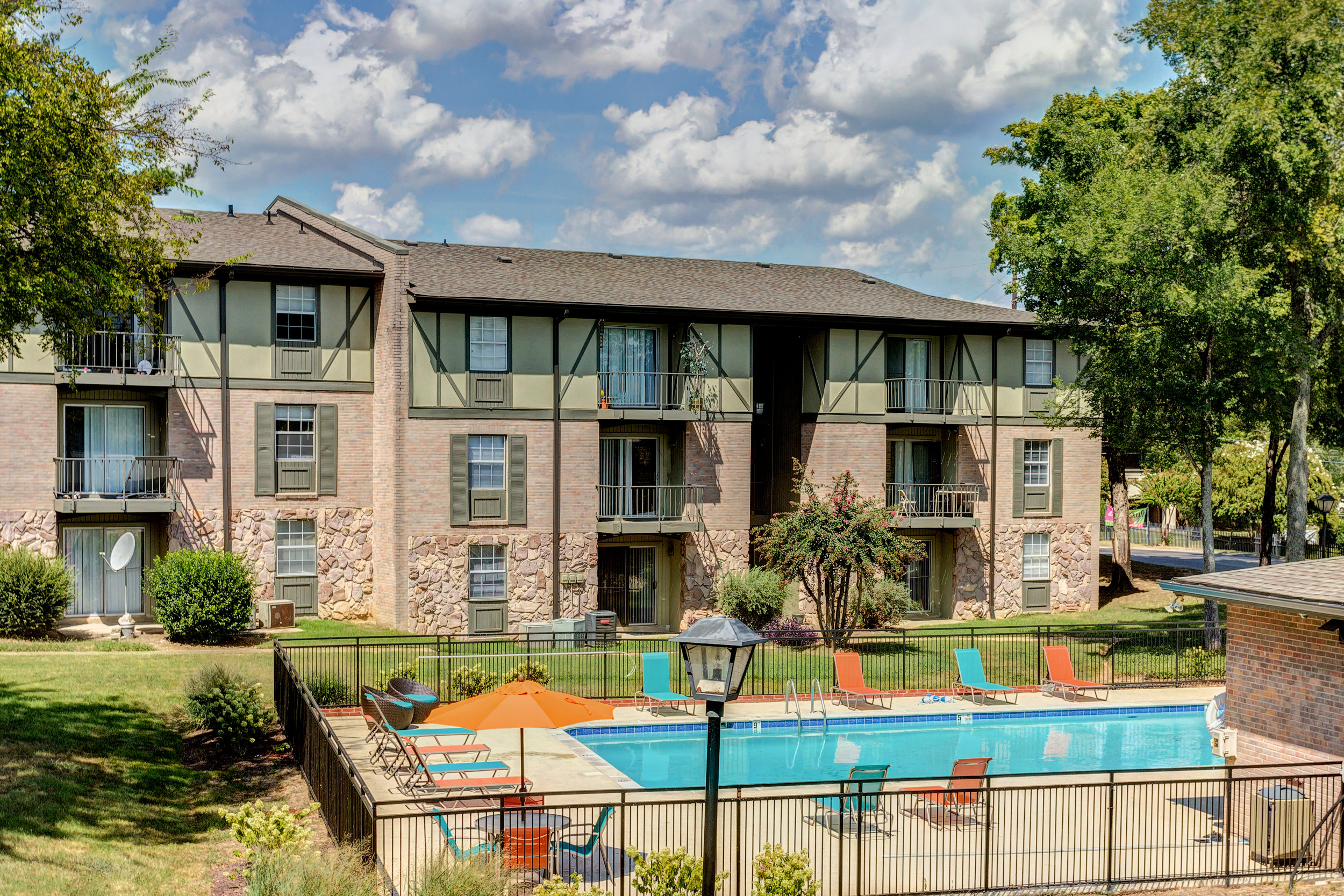 Gallery —Dominion House Apartments