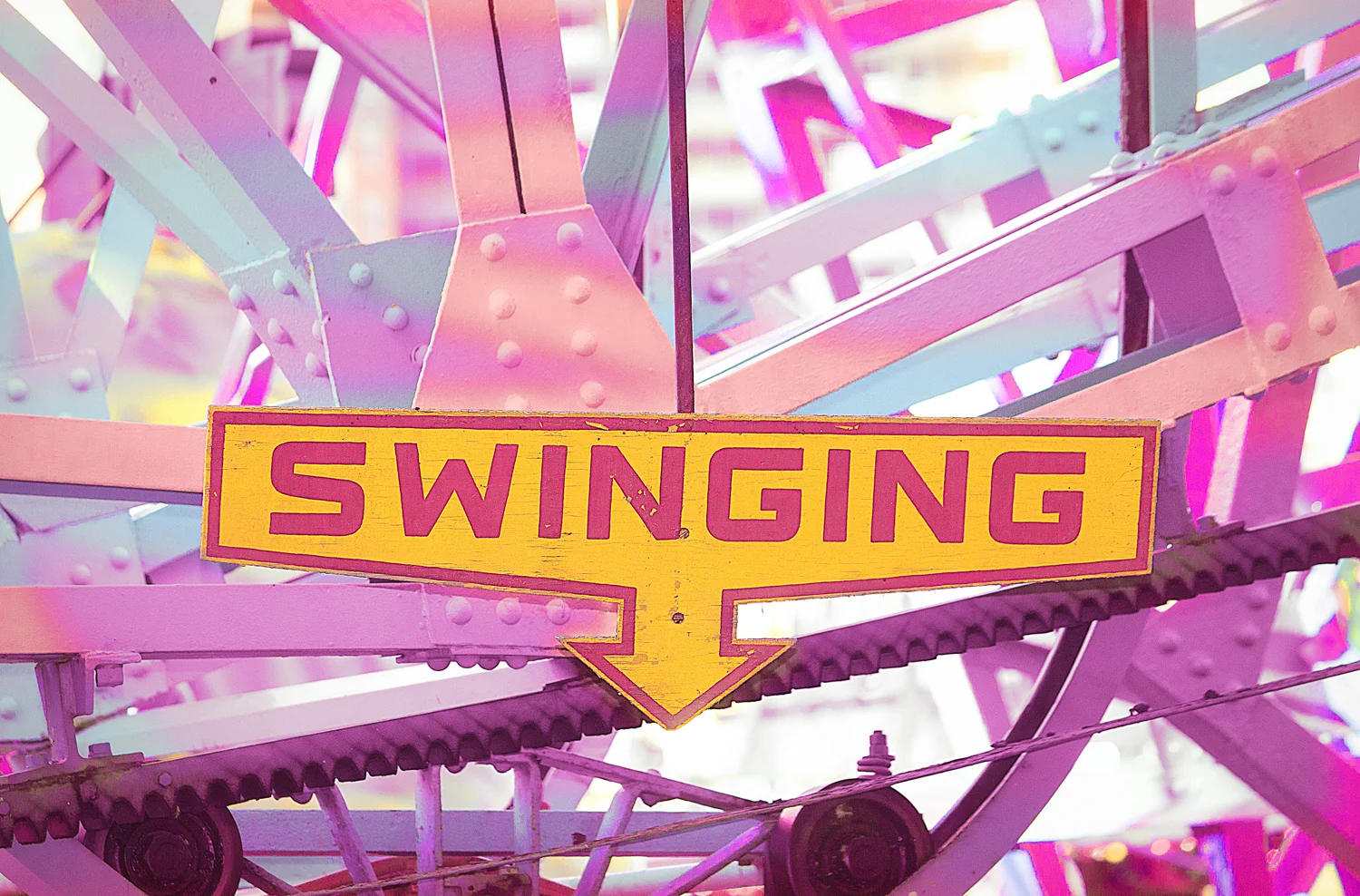 IMG_4320_swinging.jpg