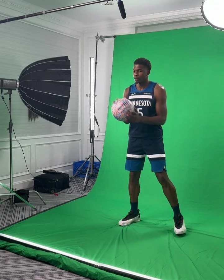 BTS of NBA TVC Campaign🎬2025
Director: Henry Lu (US Part)
Producer: Lishabai Yi
Anthony Edwards @theanthonyedwards_ Edwards
Jalen Brunson @jalenbrunson1
#nba #nbabasketball