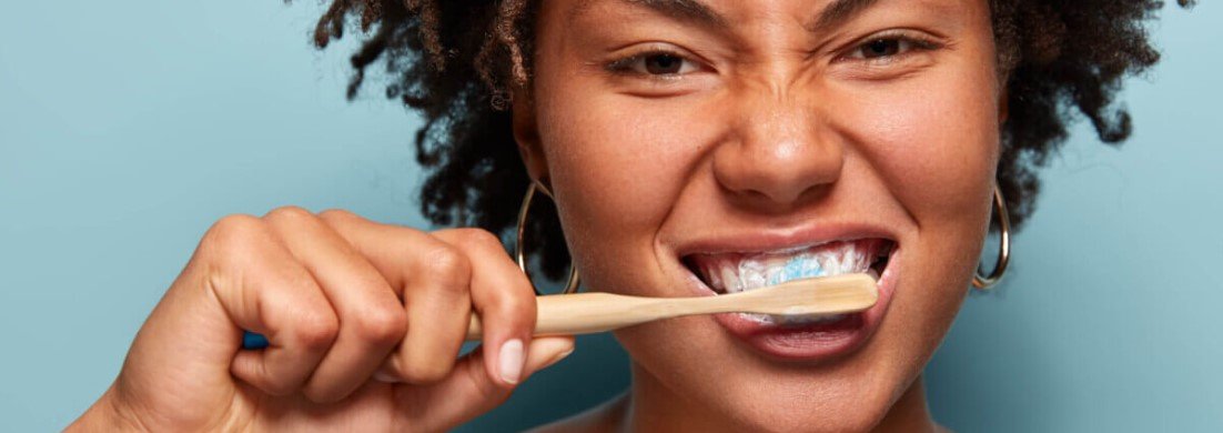 Teeth brushing wide .jpg