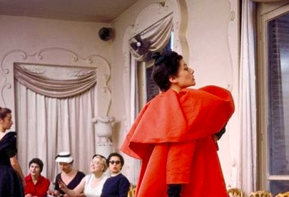 Cristóbal Balenciaga Museoa: Digital Exhibitions