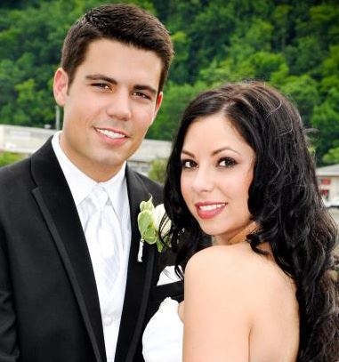 Meet the team behind Ricordi Productions! Sean is an award-winning multimedia communications specialist and videographer, and Kelly is a novelist, journalist and blogger with a long list of publication credits and accolades to her name. 