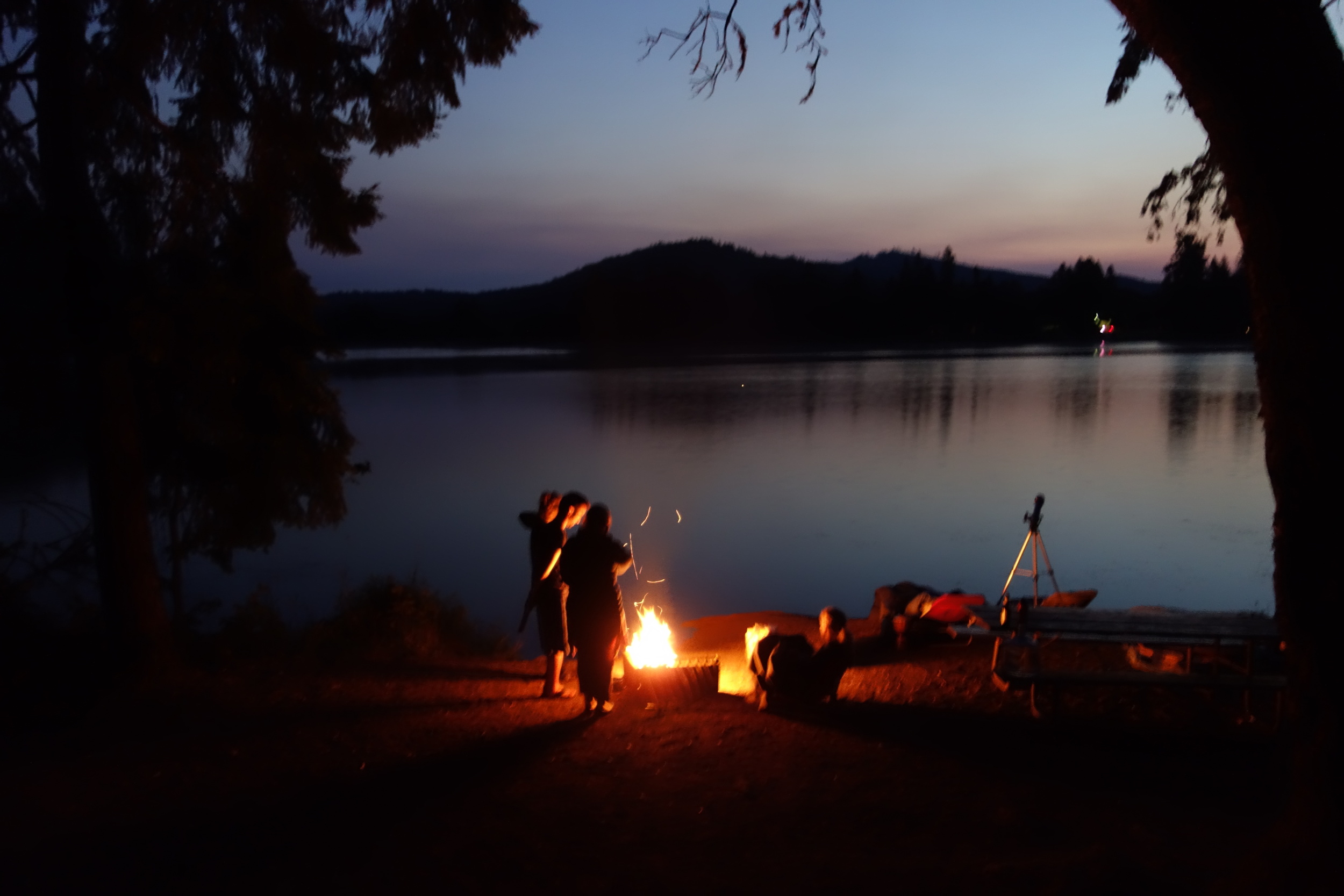 Pre-dawn fire, Lake Selmac, Oregon