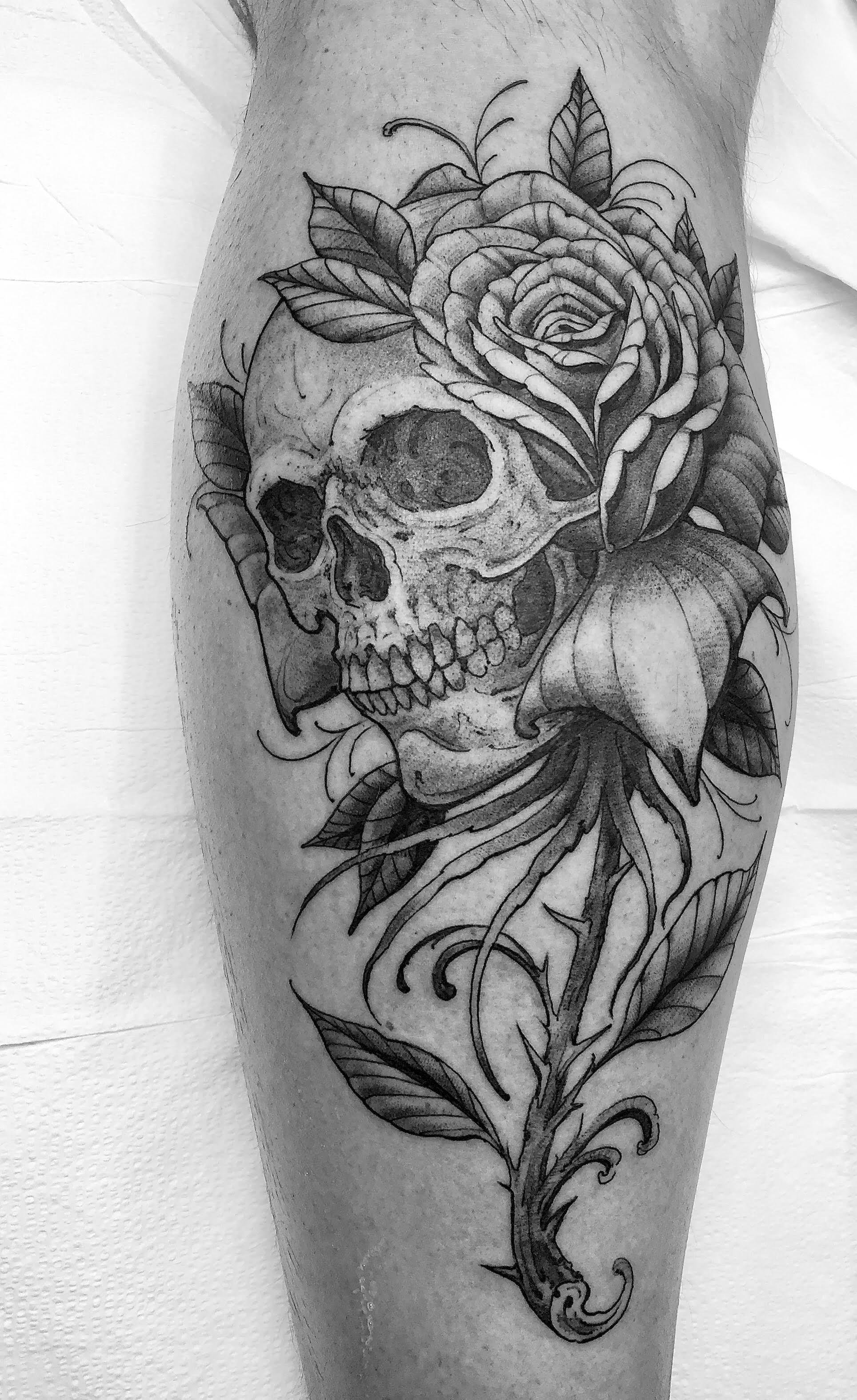 Dave Richardson, Elizabeth Street Tattoo, skull,rose.jpg