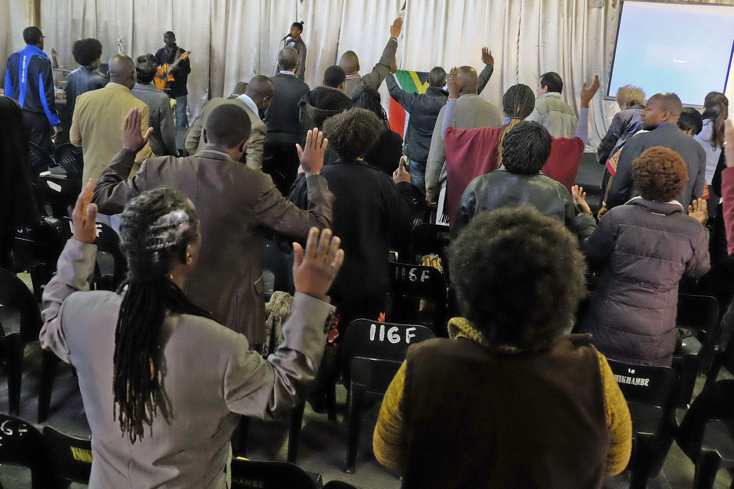 Praise and worship at The Rise!