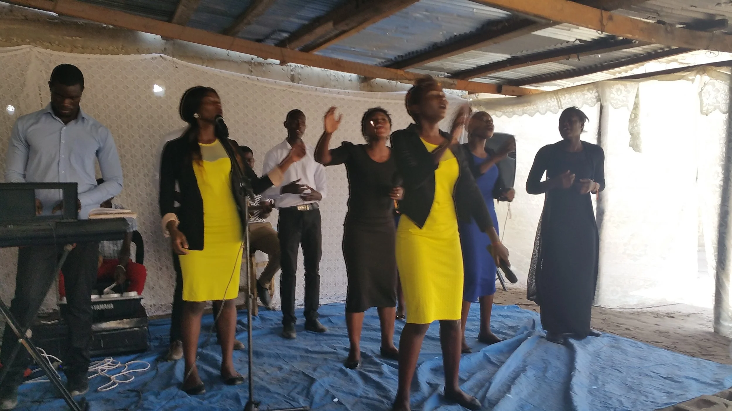 We enjoyed worshipping at the Vineyard Church in Mongu where Doug was privileged to preach and Percy taught. Five of these praise team leaders were in our class!