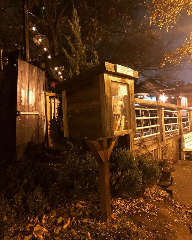 Stopped by the Helping Friendly Little Free Library last night. Happy to see it&rsquo;s full of books! #helpingfriendly #littlefreelibrary #HFLFL #dallas #uptown