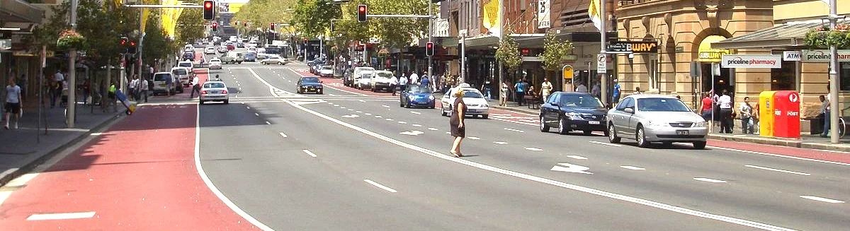 1200px-Oxford_Street_Sydney.JPG