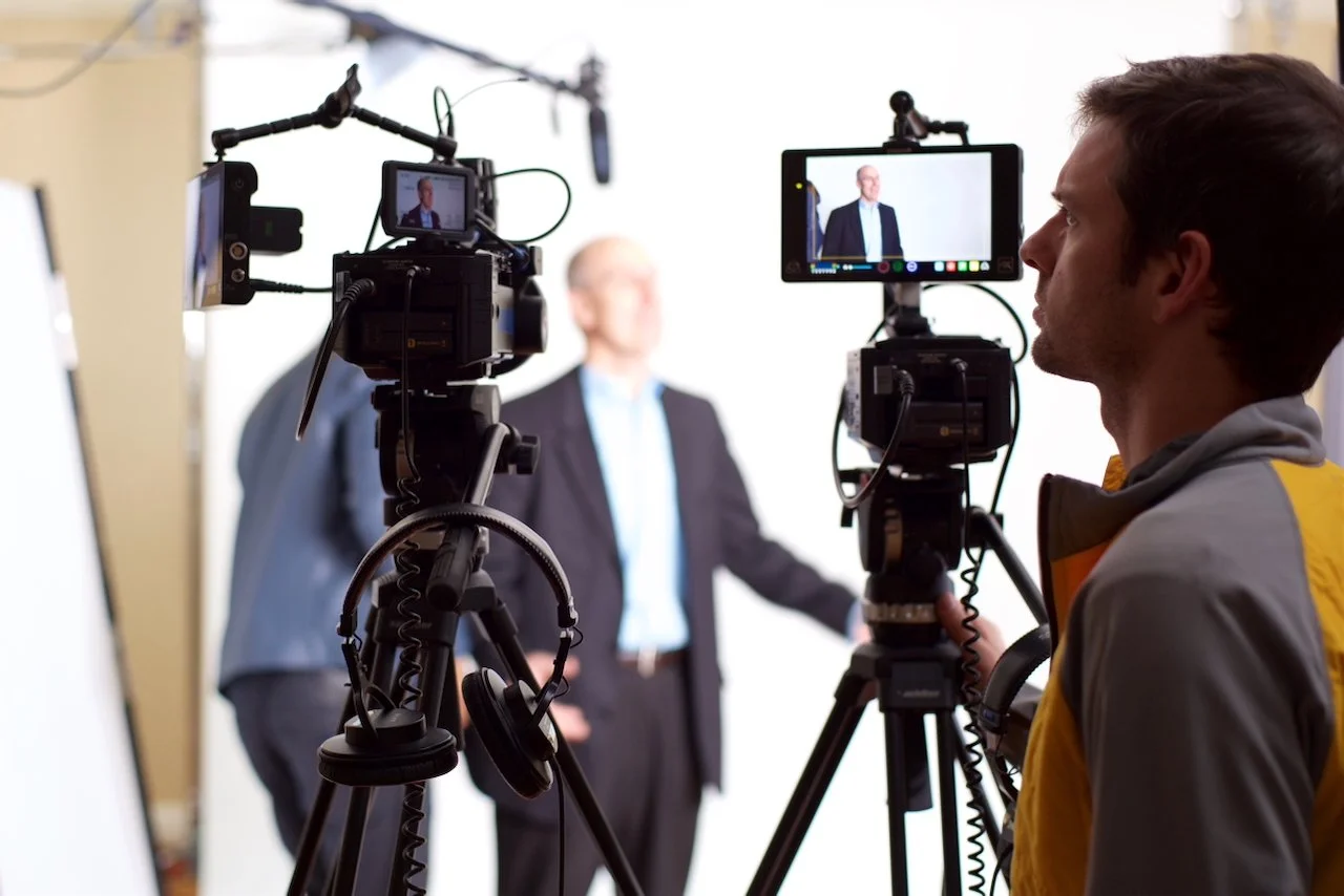 Corporate Video Shoot - 6 STRONG MEDIA