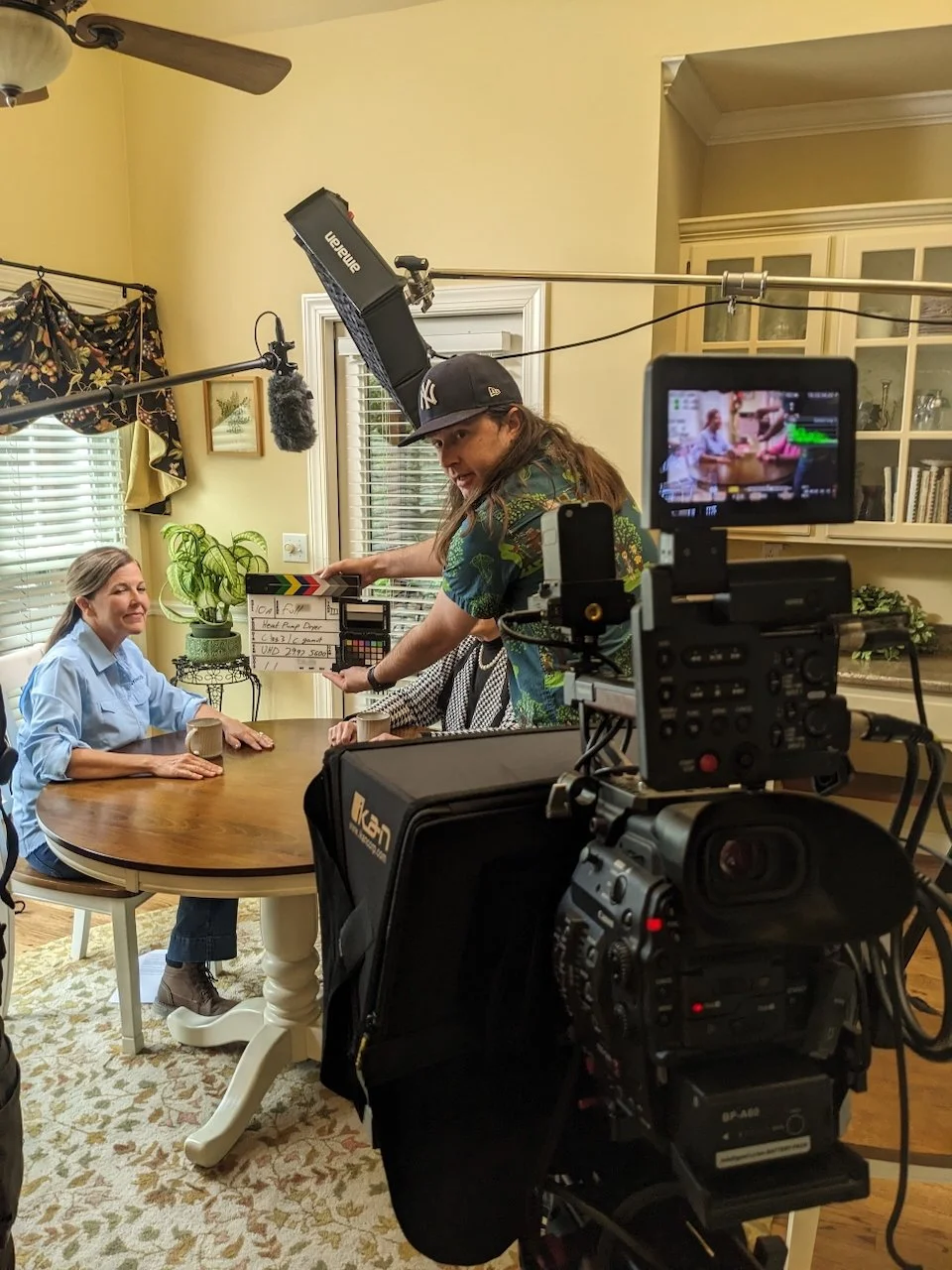 Corporate Video Filming - 6 STRONG MEDIA