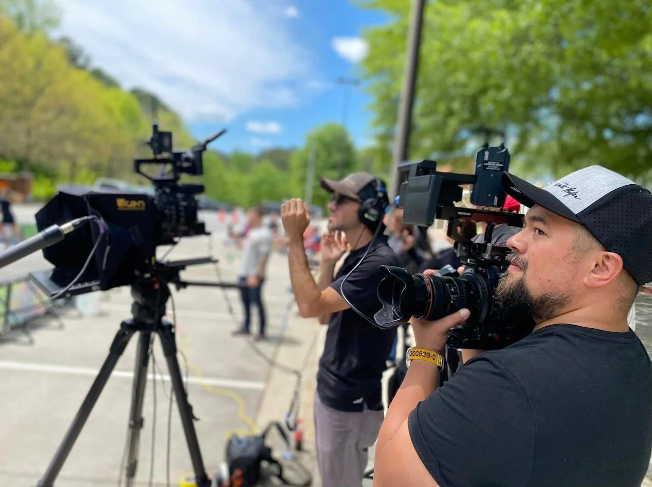 Film Crew Corporate Branding Video - 6 STRONG MEDIA