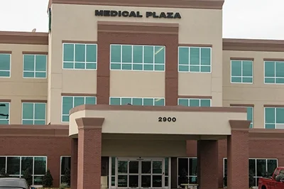 Medical Plaza 2.jpg