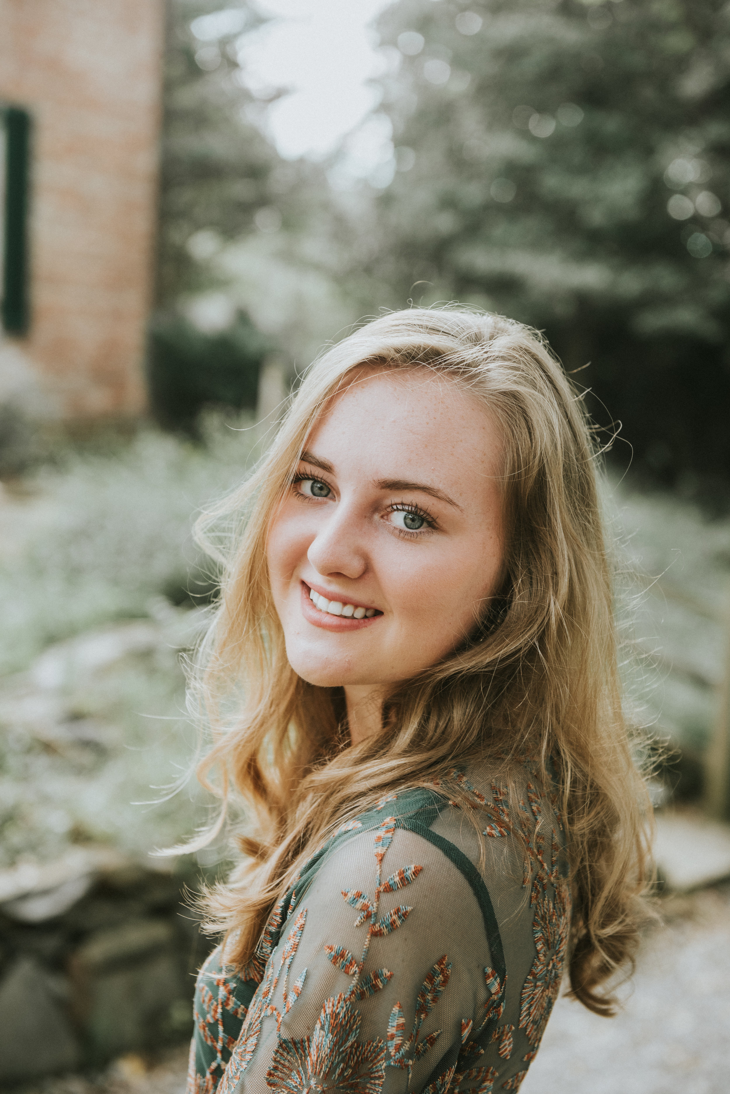 carenlouisephotographs senior portraits-4.jpg