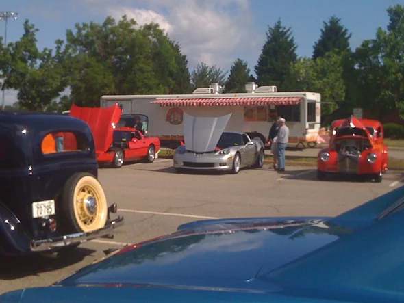 55CARSHOW.JPG