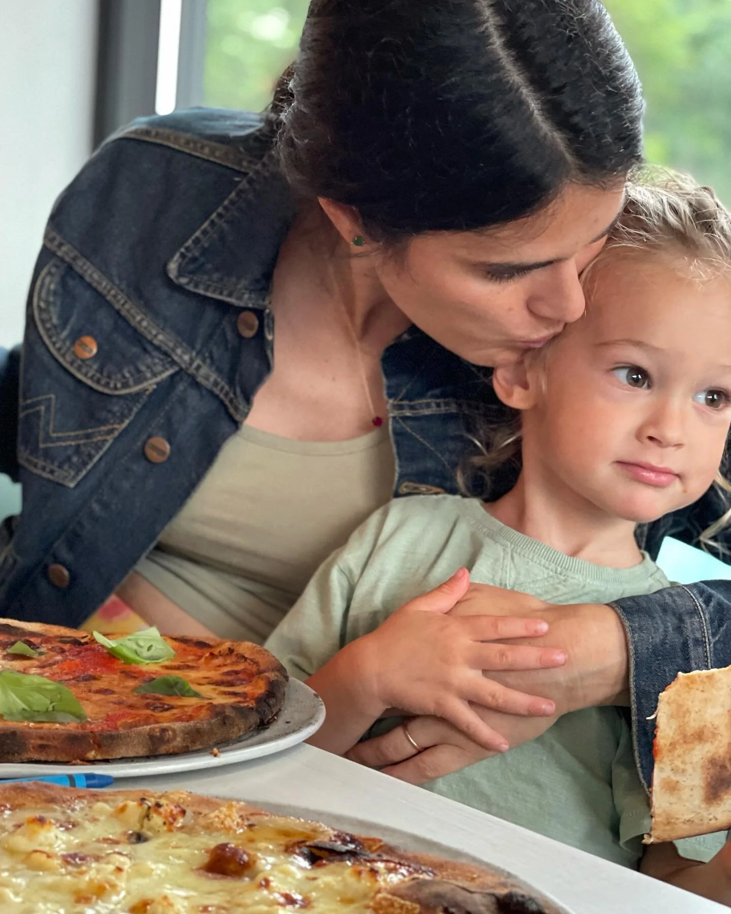 Buon compleanno amore di mamma! 3 anni!!!! Of course he wanted pizza for his birthday 🍕 🍕🍕
.
.
.
.
.
.
.
.
#happybirthday #mom #momofboys #momlife #momsofinstagram #yoga #yogagirl #yogini #yogalife #yogapants #yogapractice #yogainspiration #yogacl