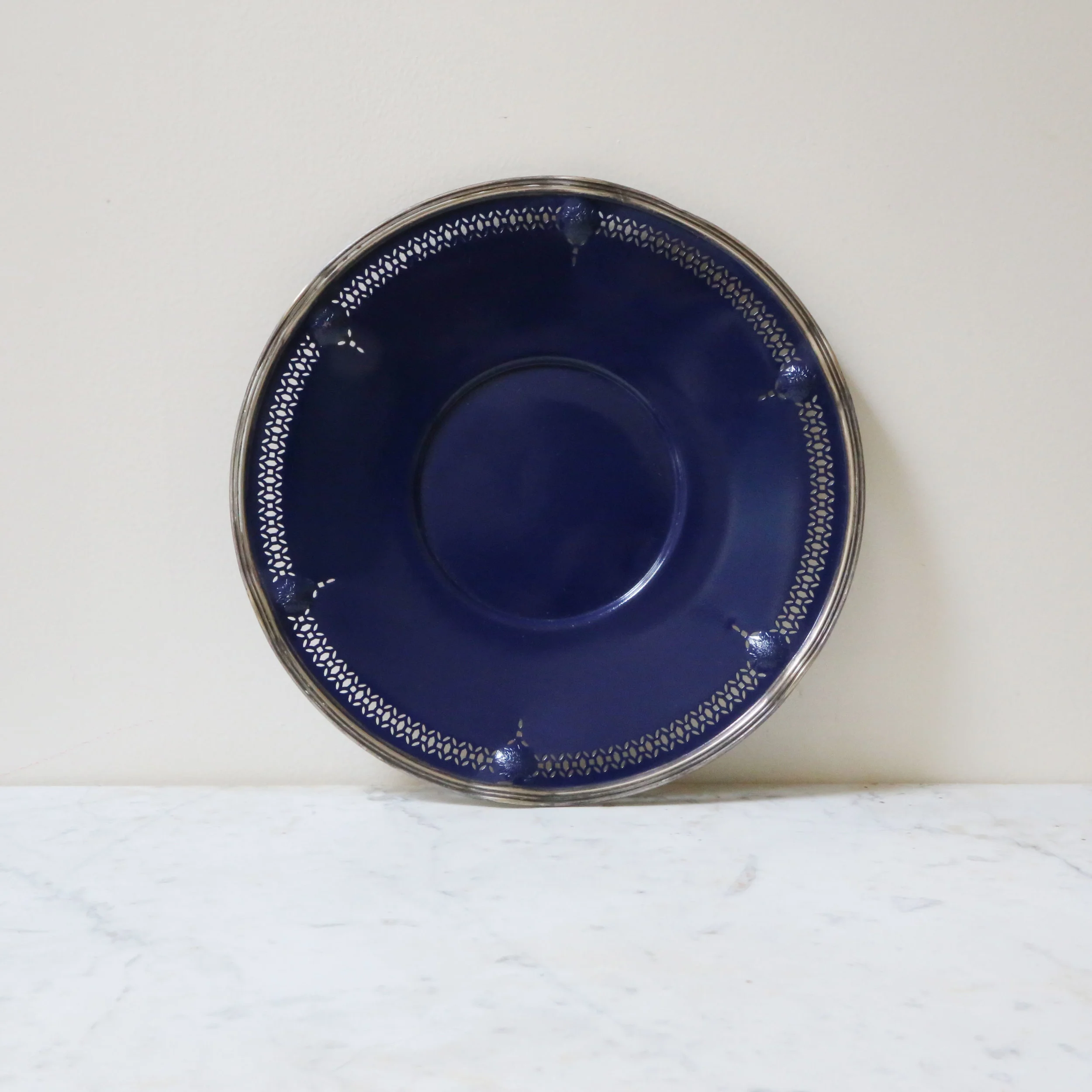 vintage navy blue platter hand painted wall decor or serving // found by a prop stylist // courtney dawley