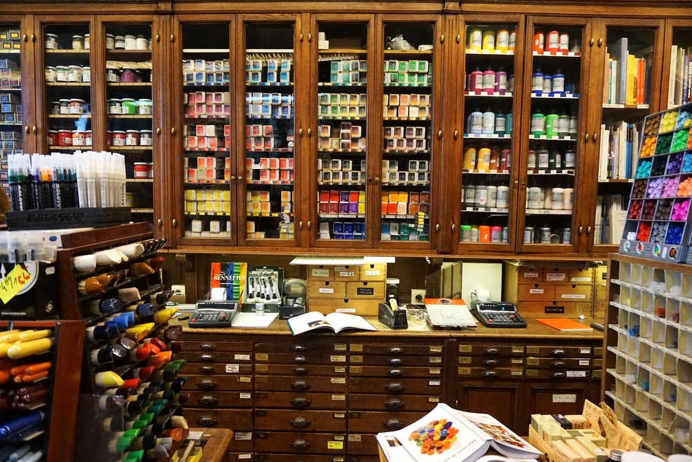 An array of colors of every material you could imagine line the walls of Sennelier
