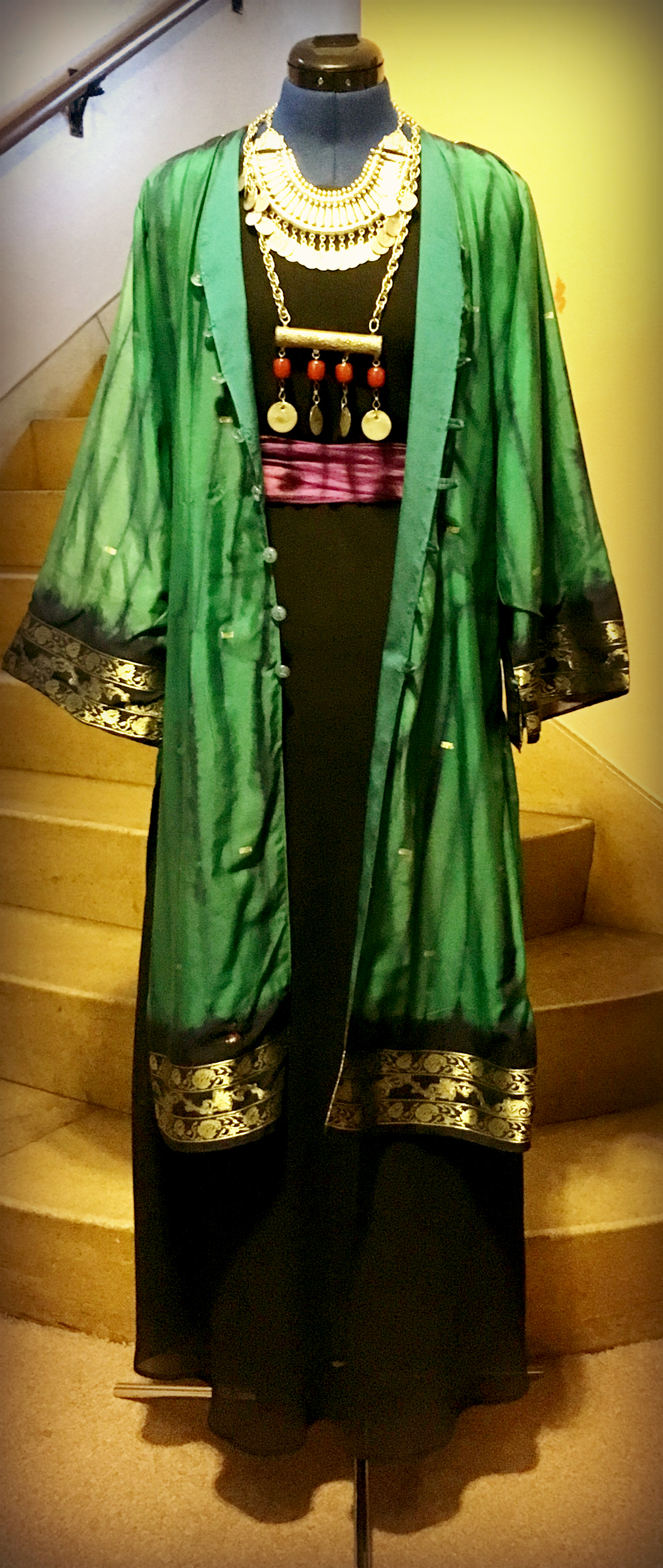 Serahnnas cropped.jpg